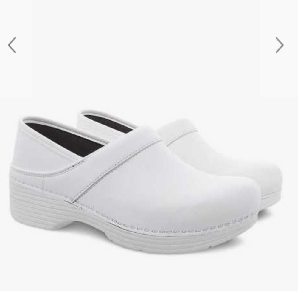 White lightweight Dansko clogs 38